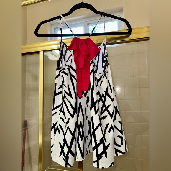 Peach Love California Black and White A-Line Tank - Picture 2 of 3